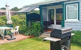 Petite Maison Chalet à 100 m de la petite mer de Gâvres